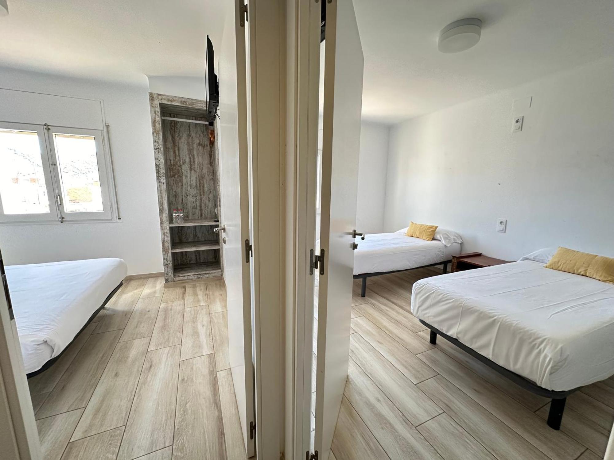 רוזס Agi Gloria Rooms מראה חיצוני תמונה