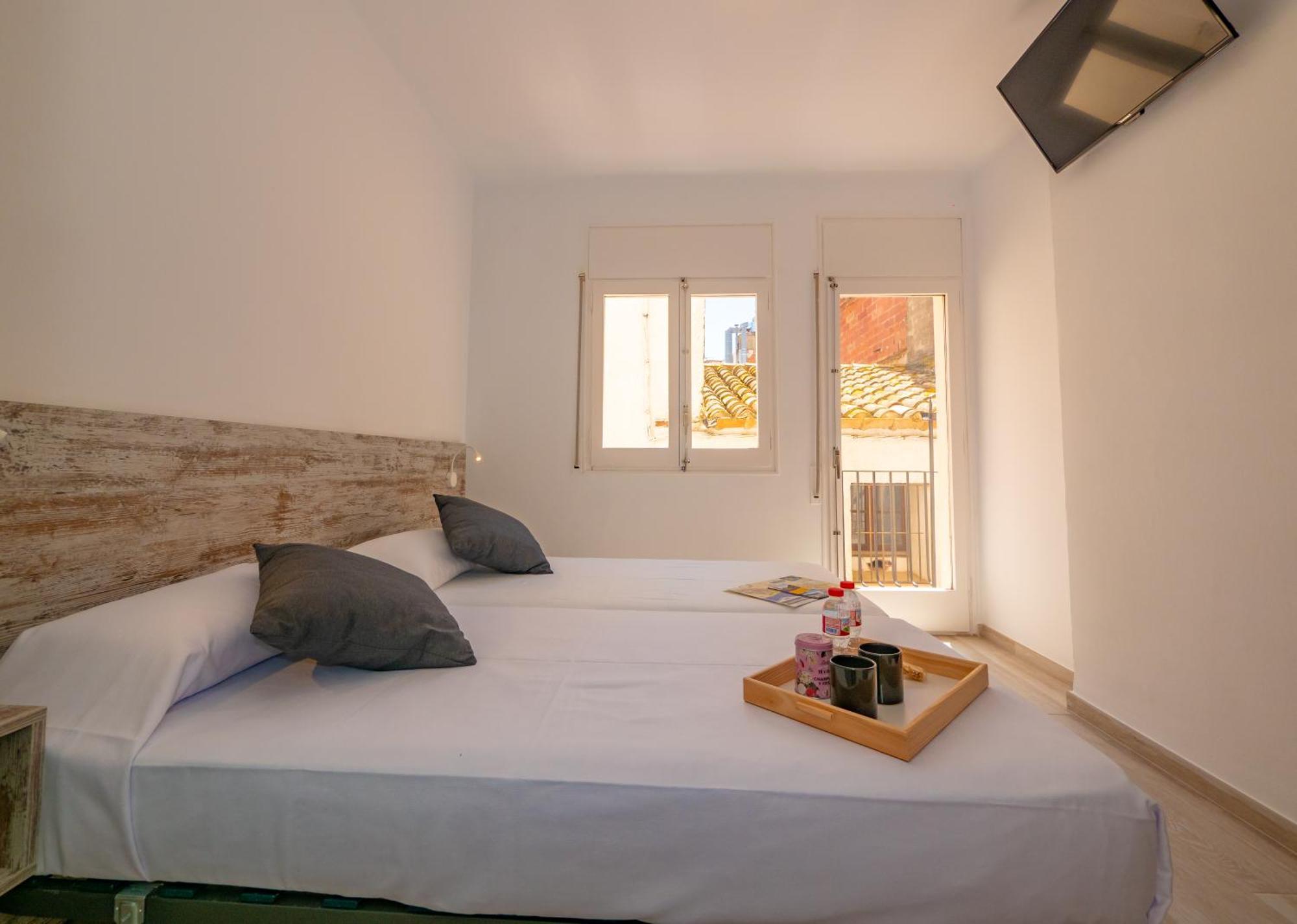 רוזס Agi Gloria Rooms מראה חיצוני תמונה