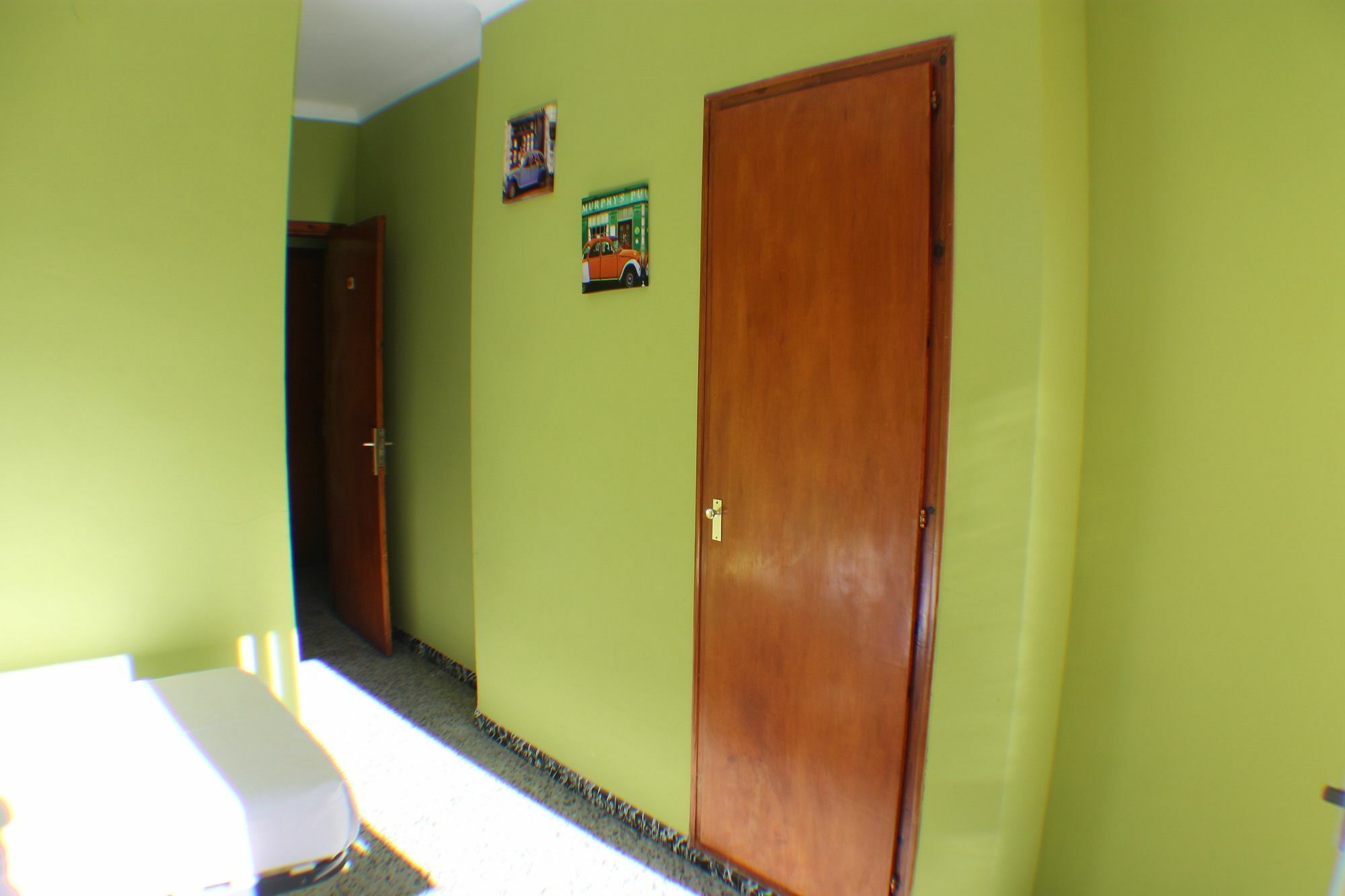 רוזס Agi Gloria Rooms מראה חיצוני תמונה